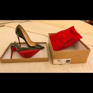 Christian Louboutin So Kate Heels